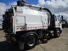 Hino FG 500 Series - picture1' - Click to enlarge