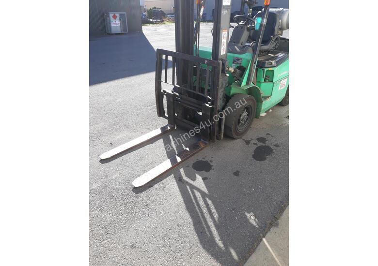 caption 2.5t Mitsubishi Forklift