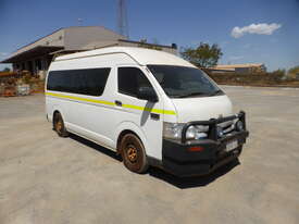 Toyota 2014 Commuter 14 Seater Bus - picture0' - Click to enlarge