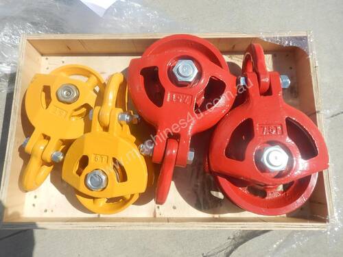 Unused 5 Ton Pulley (2 of), 7.5 Ton Pulley (2 of)