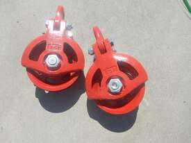 Unused 5 Ton Pulley (2 of), 7.5 Ton Pulley (2 of) - picture0' - Click to enlarge