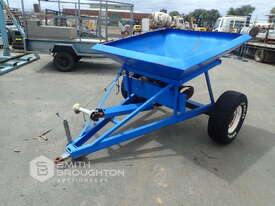 CUSTOM BUILT TRACTOR DRAWN PTO SPREADER - picture1' - Click to enlarge