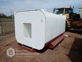 DROP IN WATER TANK TO SUIT 6X4 CAB CHASSIS - picture2' - Click to enlarge
