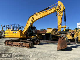 JCB JS 300LC Excavator - picture0' - Click to enlarge