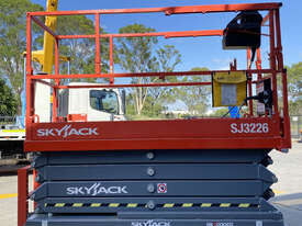 SkyJack SJIII 3226 Electric Scissor Lift  - picture0' - Click to enlarge