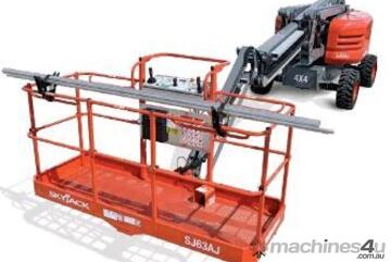 PIPERACKS FOR BOOM LIFT (SET OF TWO)