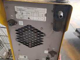 ESAB PLASMA CUTTER PCM875 - picture1' - Click to enlarge