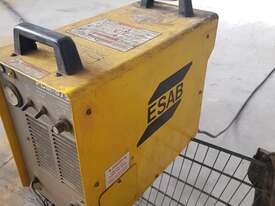 ESAB PLASMA CUTTER PCM875 - picture0' - Click to enlarge
