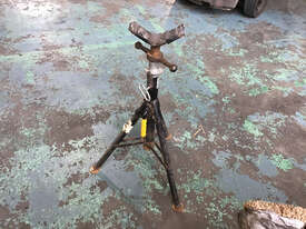 Sumner Fold a Jack Stand, 1.2m 1140kg Capacity Pipe Stand 781300 - picture2' - Click to enlarge