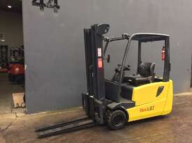 Jungheinrich EFGDF18 1.8 Ton 3 Wheel Electric Counterbalance Forklift Refurbished - picture1' - Click to enlarge