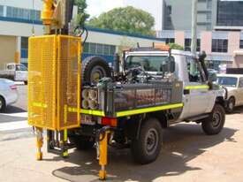 HEAVY DUTY 4WD RIG - picture0' - Click to enlarge