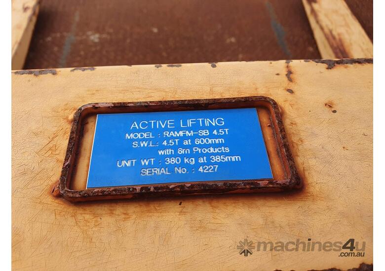 Used 2010 Active Lifting Spreader Bar 4 5t Forklift Spreader Bar in