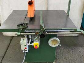 Woodfast model CS300 Table Saw - picture0' - Click to enlarge