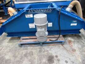 Flat Deck Vibratory - picture0' - Click to enlarge