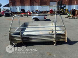 ALUMINUM TRAY TO SUIT TOYOTA HILUX EXTRA CAB - picture1' - Click to enlarge