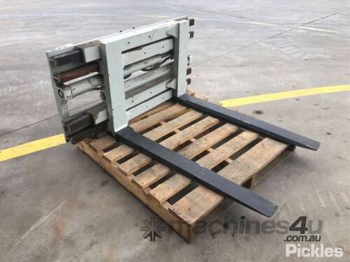 Cascade 4FC25 Forklift Attachment