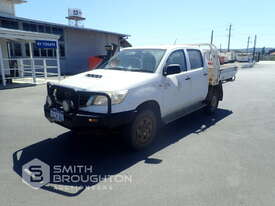 2012 TOYOTA HILUX KUN26R 4X4 DUAL CAB TRAY TOP - picture2' - Click to enlarge