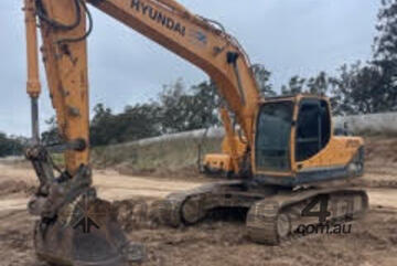 Hyundai Robex 210 LC-9 Excavator