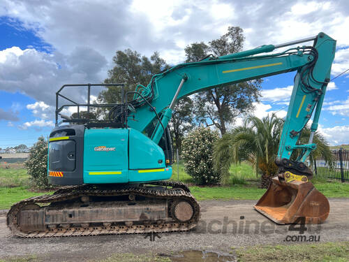 Kobelco SK225 Tracked-Excav Excavator