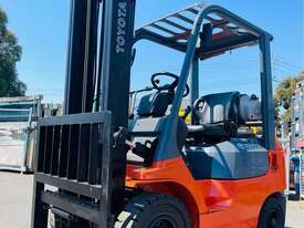 TOYOTA 7 SERIES 1.8T LPG FORKLIFT 3.7M LIFT - picture1' - Click to enlarge