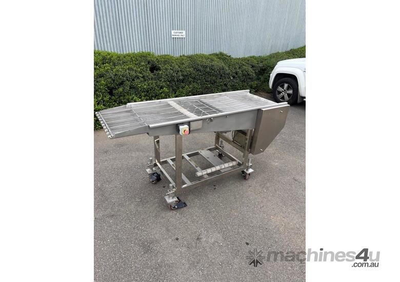 Used 2050 Chain Conveyor in , Listed on Machines4u