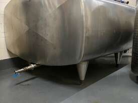 Stainless Steel 3000ltr Tank - picture0' - Click to enlarge