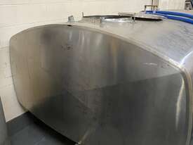 Stainless Steel 3000ltr Tank - picture0' - Click to enlarge