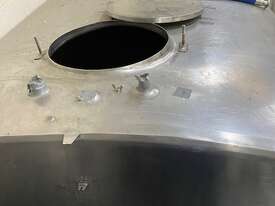 Stainless Steel 3000ltr Tank - picture2' - Click to enlarge