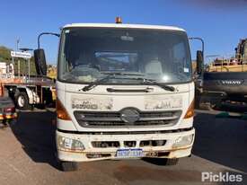 2006 Hino FM1J Cab Chassis - picture1' - Click to enlarge