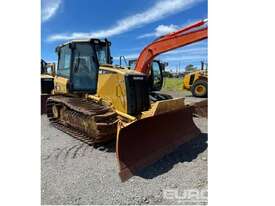 2009 CAT D3K Dozer - picture2' - Click to enlarge