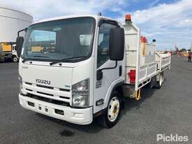 2013 Isuzu NQR450 - picture0' - Click to enlarge