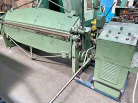 Manual Clamp, Hydraulic Fold Bender - picture0' - Click to enlarge