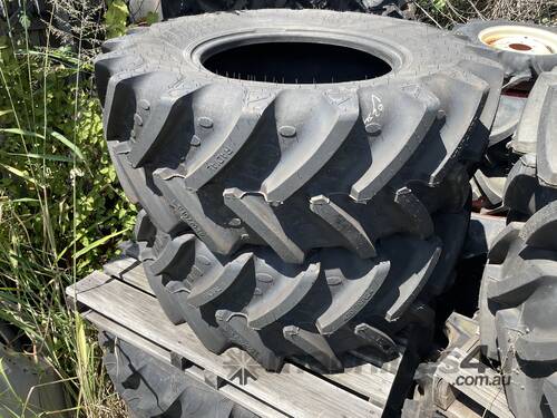 TRACTOR TYRES 420/70R24