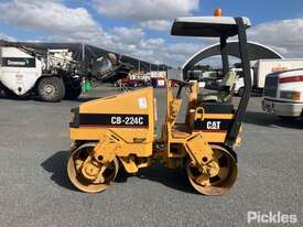 1999 Caterpillar CB-224C - picture1' - Click to enlarge