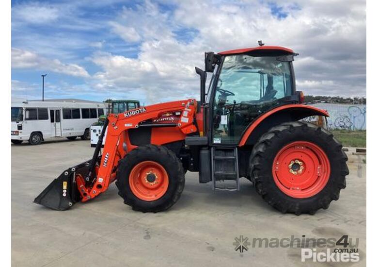 Used Kubota M110GX 4WD Tractors 101200hp in , Listed on Machines4u