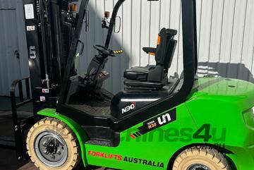 UN Forklift 5T Mini Lithium with BMS Control System and High Quality Lithium Battery
