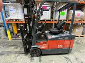 Toyota 3-Wheel Electric Forklift: Container Mast 4700mm, Lift Height & Fork Positioner - picture0' - Click to enlarge