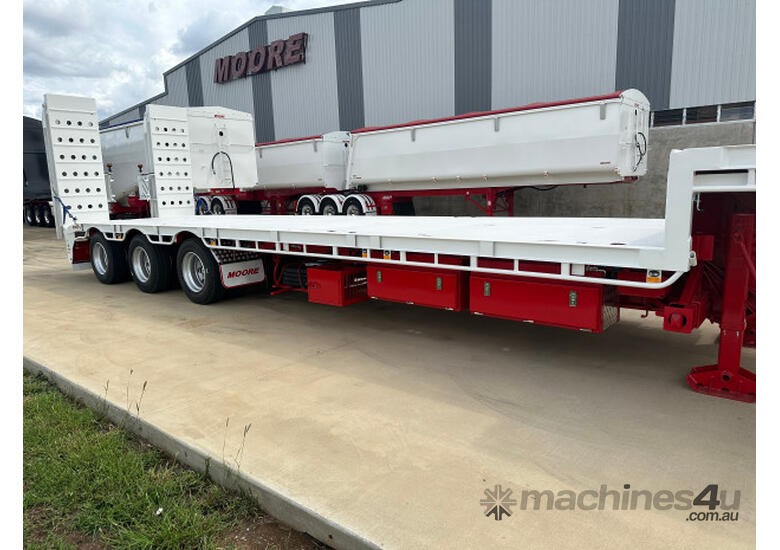 caption Moore R/T Lead/Mid Drop Deck Trailer