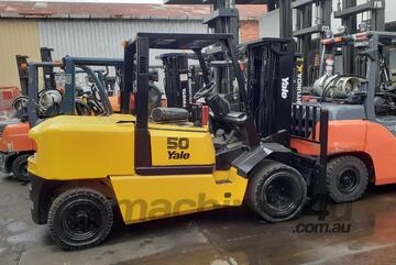 ACTIVE FORKLIFTS - 2008 yale container entry 5 ton diesel forklift for sale solid tyres side shift ACTIVE FORKLIFTS - 2008 yale container entry 5 ton diesel forklift for sale solid tyres side shift