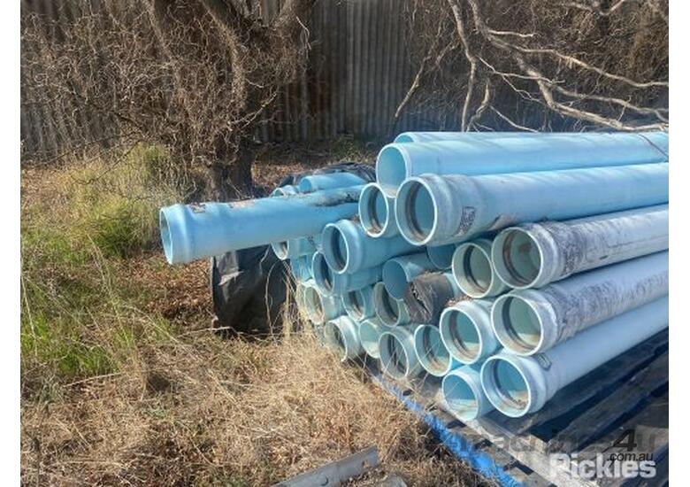 Used Blue Brute 150mm Watermain Pipe 34 Length s approximately Please