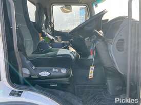 2012 Mercedes-Benz Atego EWP Day Cab - picture2' - Click to enlarge