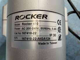 Rocker 410 Vacuum Pump - picture0' - Click to enlarge