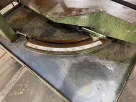 Horizontal bandsaw - Hare and Forbes - picture2' - Click to enlarge