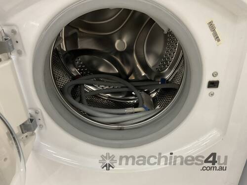 4 Ariston Front Load Washing Machine