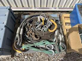 Assorted Pallet of Lifting Gear - picture0' - Click to enlarge