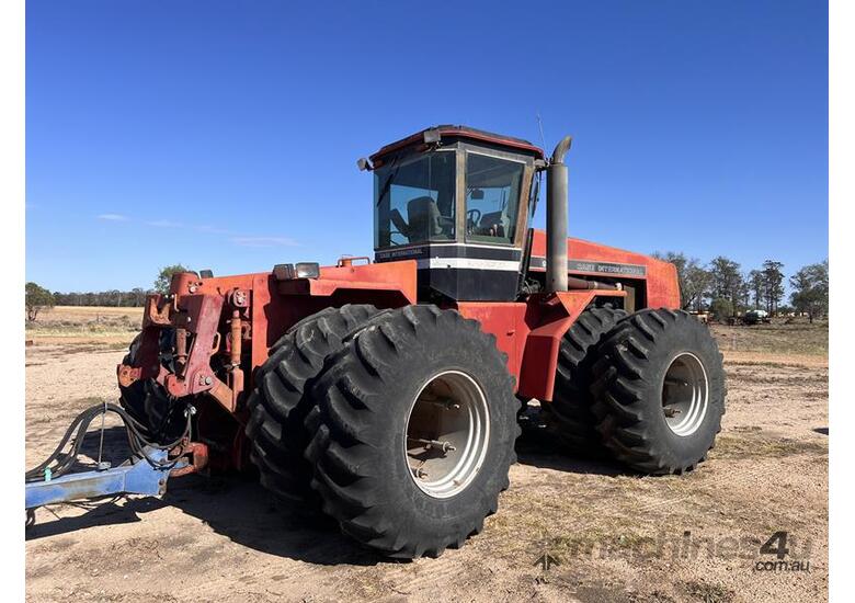 caption 1990 CASE INTERNATIONAL 9170 4WD TRACTOR.