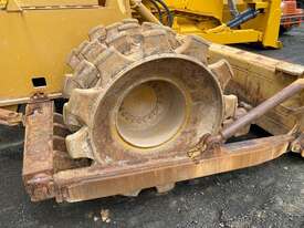 *UPDATED*2012 CATERPILLAR 815F2 COMPACTOR  - picture1' - Click to enlarge