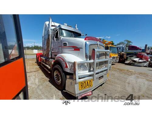 Kenworth T609