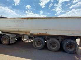 F M Engineering 5 Axle Tipper - picture2' - Click to enlarge