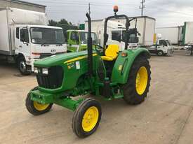 2018 John Deere 5055E - picture1' - Click to enlarge